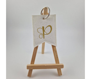 ADVENTSKALENDER 16. Dezember - Stickserie ITH Wimpel Monogram